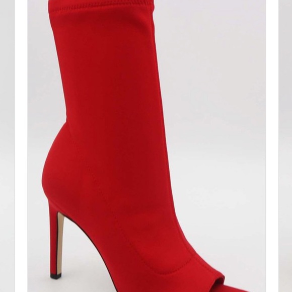 TWIGGY! - Picture 2 of 8